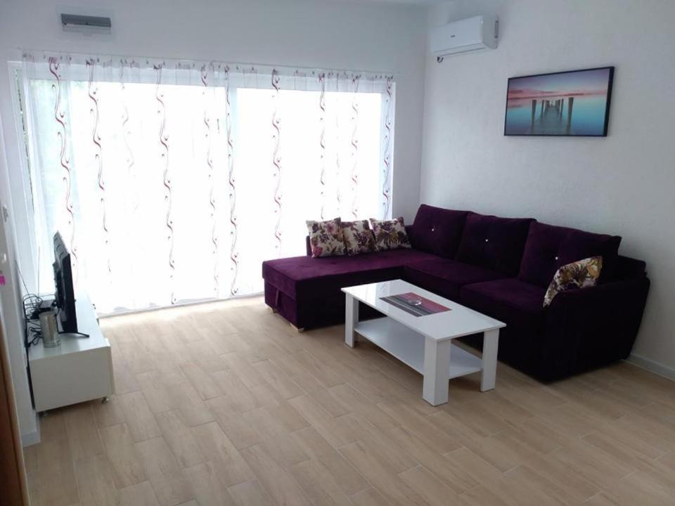 Apartmani Marojevic, บาร์ ภายนอก รูปภาพ