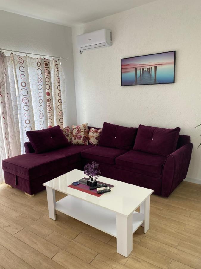 Apartmani Marojevic, บาร์ ภายนอก รูปภาพ