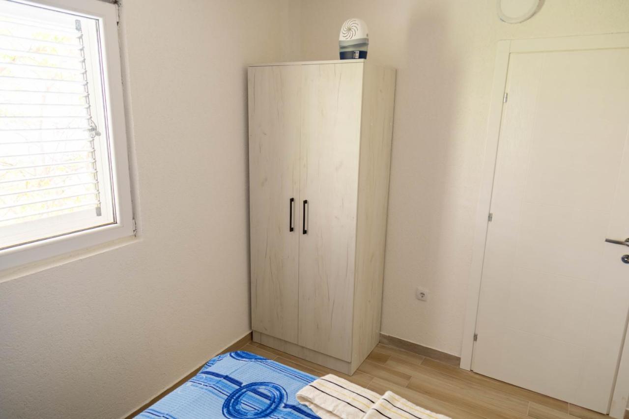 Apartmani Marojevic, บาร์ ภายนอก รูปภาพ