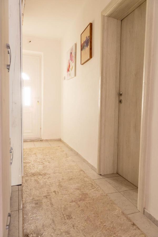 Apartmani Marojevic, บาร์ ภายนอก รูปภาพ