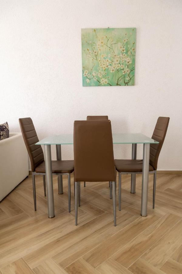 Apartmani Marojevic, บาร์ ภายนอก รูปภาพ
