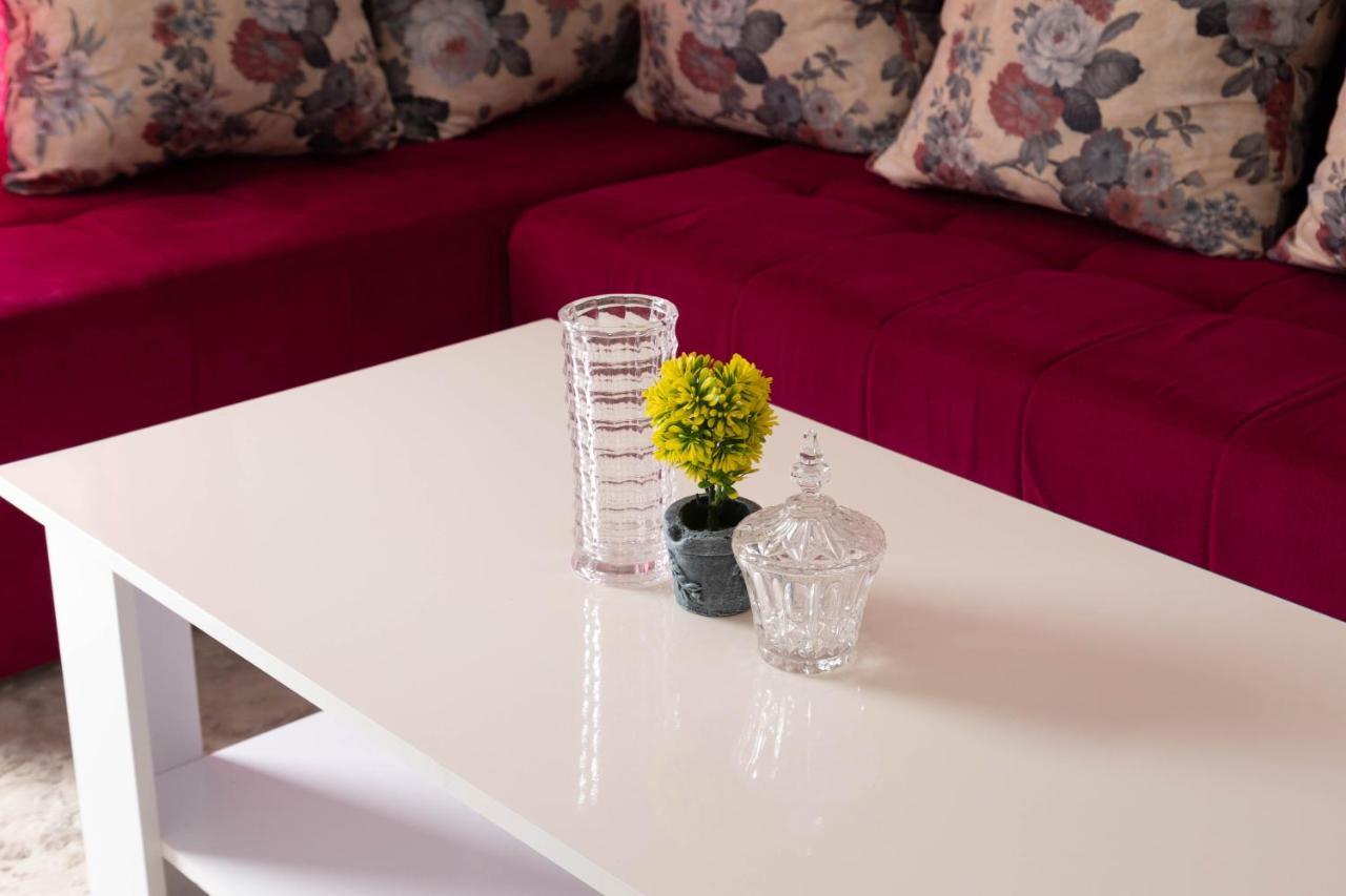 Apartmani Marojevic, บาร์ ภายนอก รูปภาพ