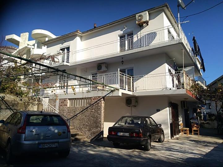 Apartmani Marojevic, บาร์ ภายนอก รูปภาพ