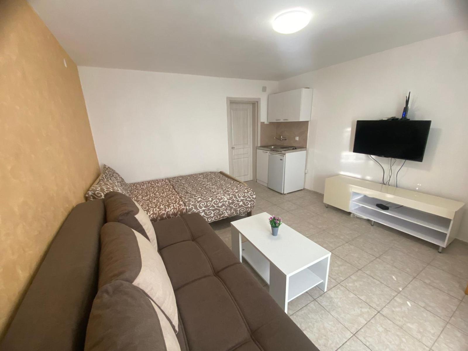 Apartmani Marojevic, บาร์ ภายนอก รูปภาพ
